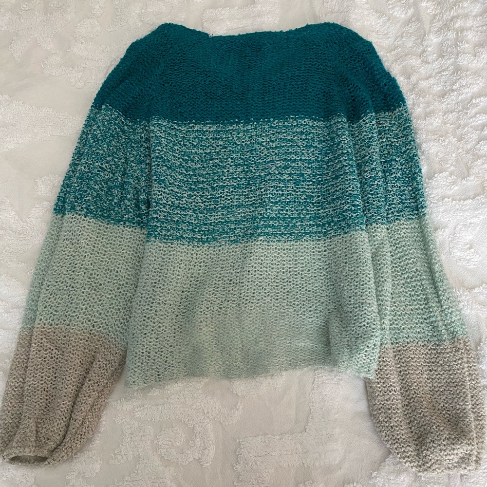 Color Block Knit Sweater - Picture 2 of 2
